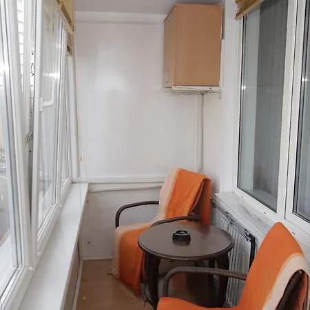 Central Luxurious Spacious דירה בוקרשט