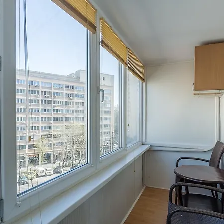 Central Luxurious Spacious דירה *